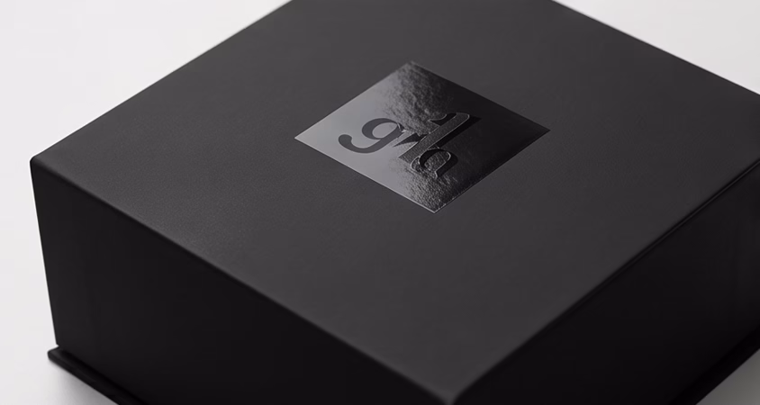 Sustainable Tactile Films: Anti-Fingerprint & Soft-Touch Packaging